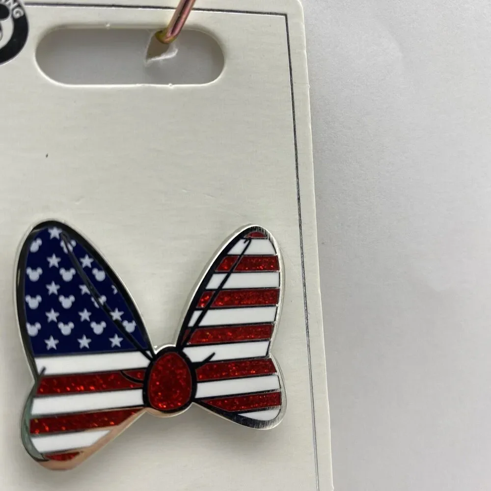 Disney Parks Pin Minnie Mouse Americana Glitter Bow USA Flag Trading Pin